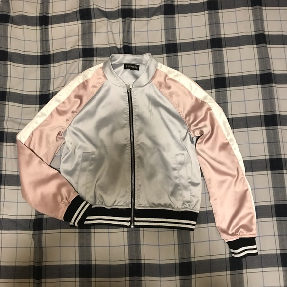 Satin bomber - Picture 2 of 3